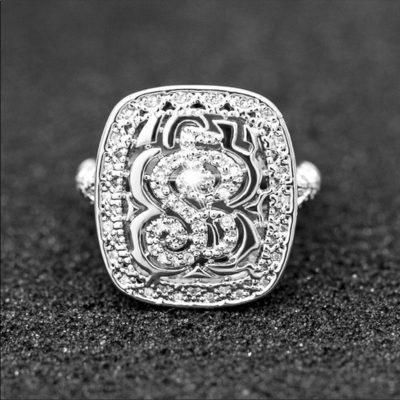 Jewelry - New Vintage 925 Silver Round Cut White Sapphire